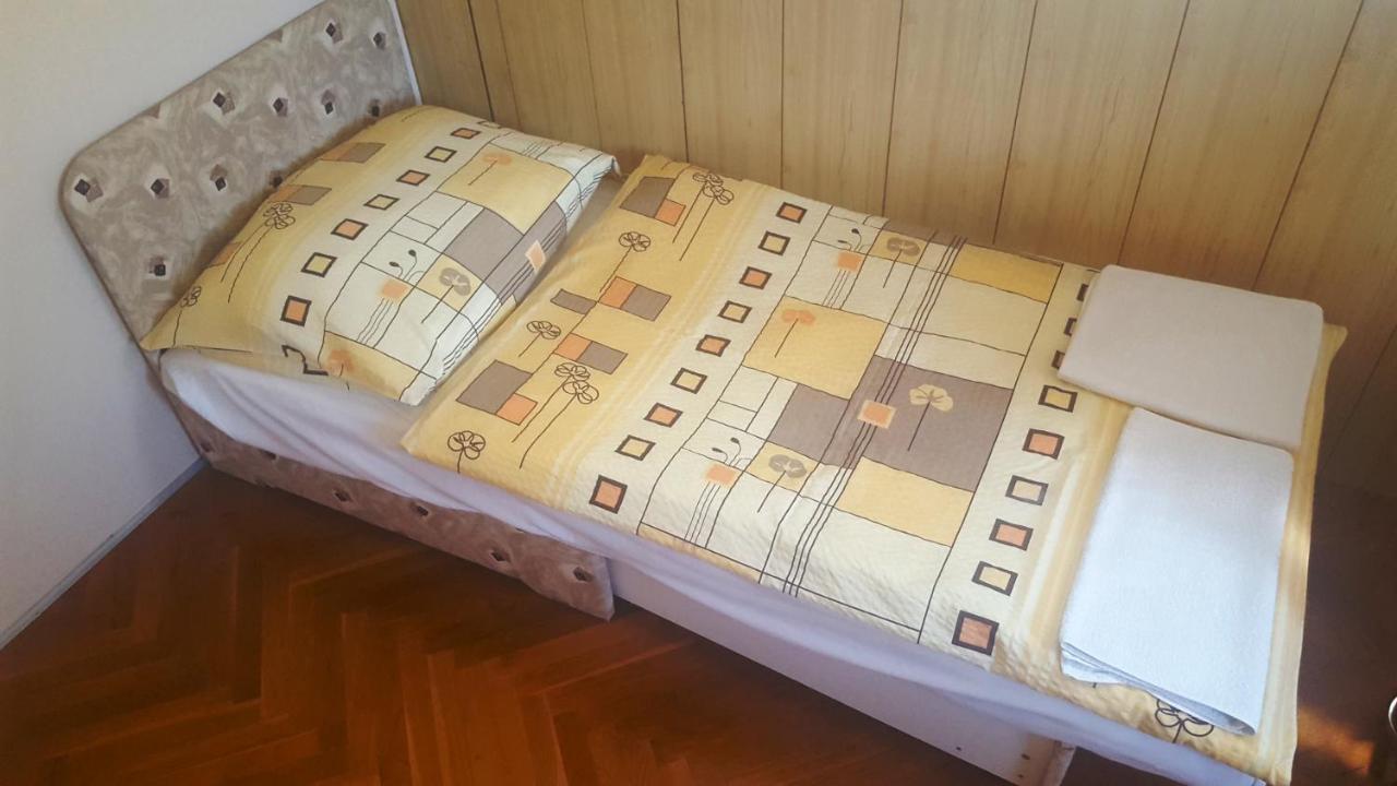 Sarreti Apartmanhaz Balatonfured Ngoại thất bức ảnh