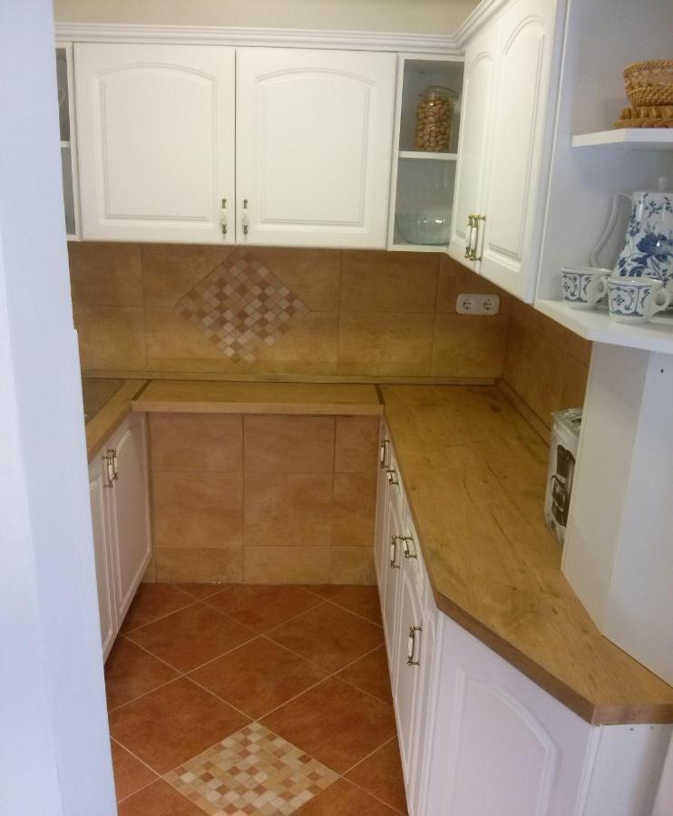 Sarreti Apartmanhaz Balatonfured Ngoại thất bức ảnh