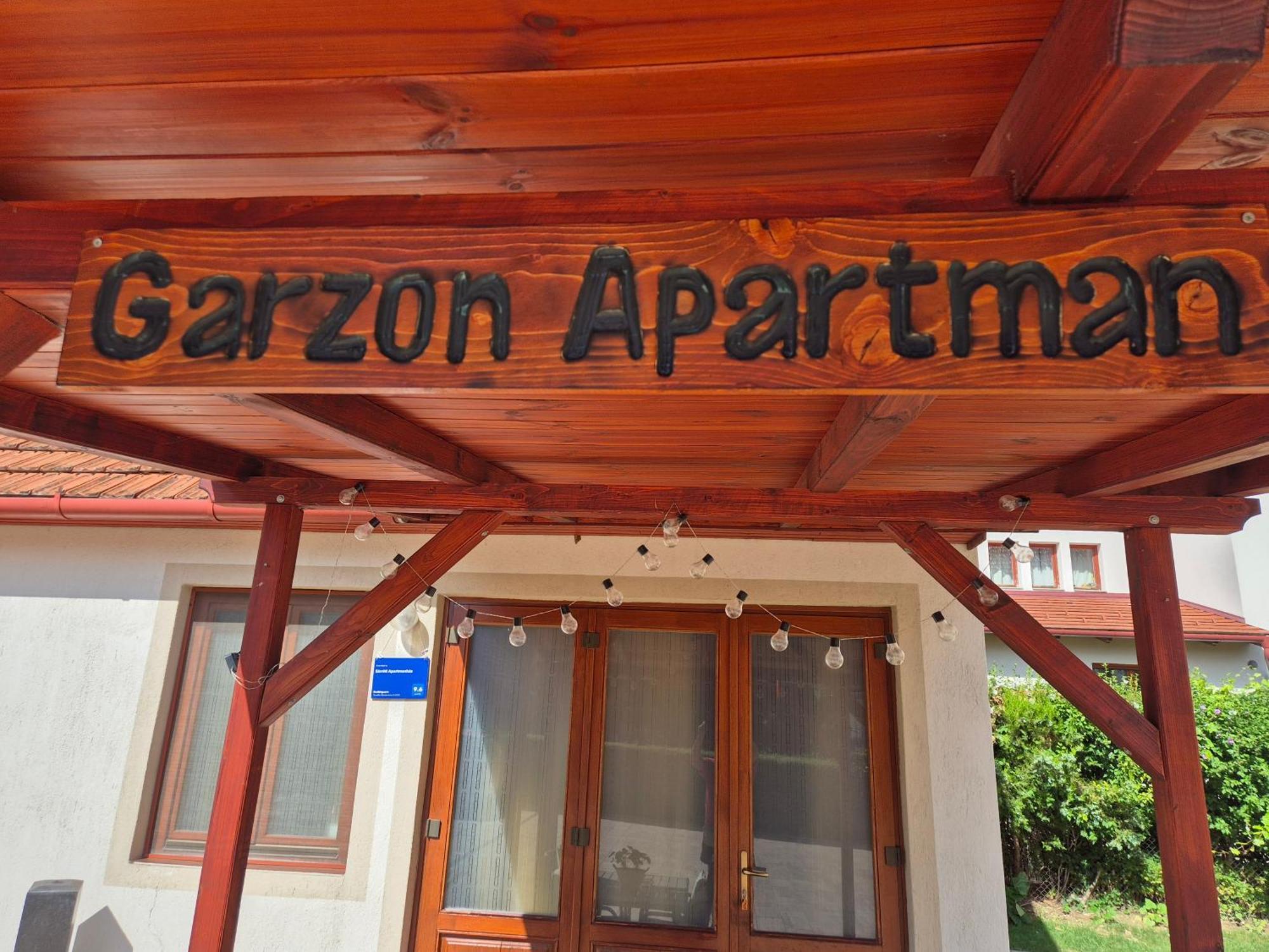 Sarreti Apartmanhaz Balatonfured Ngoại thất bức ảnh