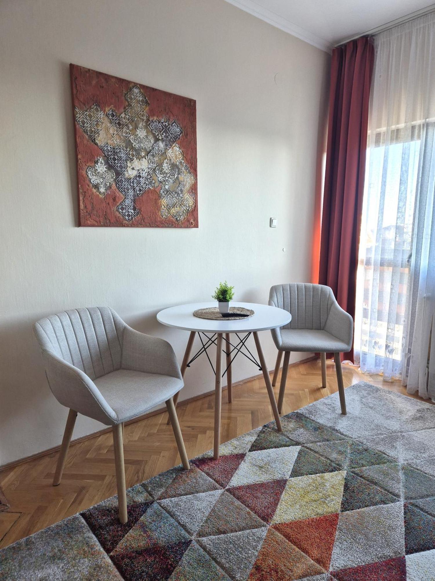 Sarreti Apartmanhaz Balatonfured Ngoại thất bức ảnh