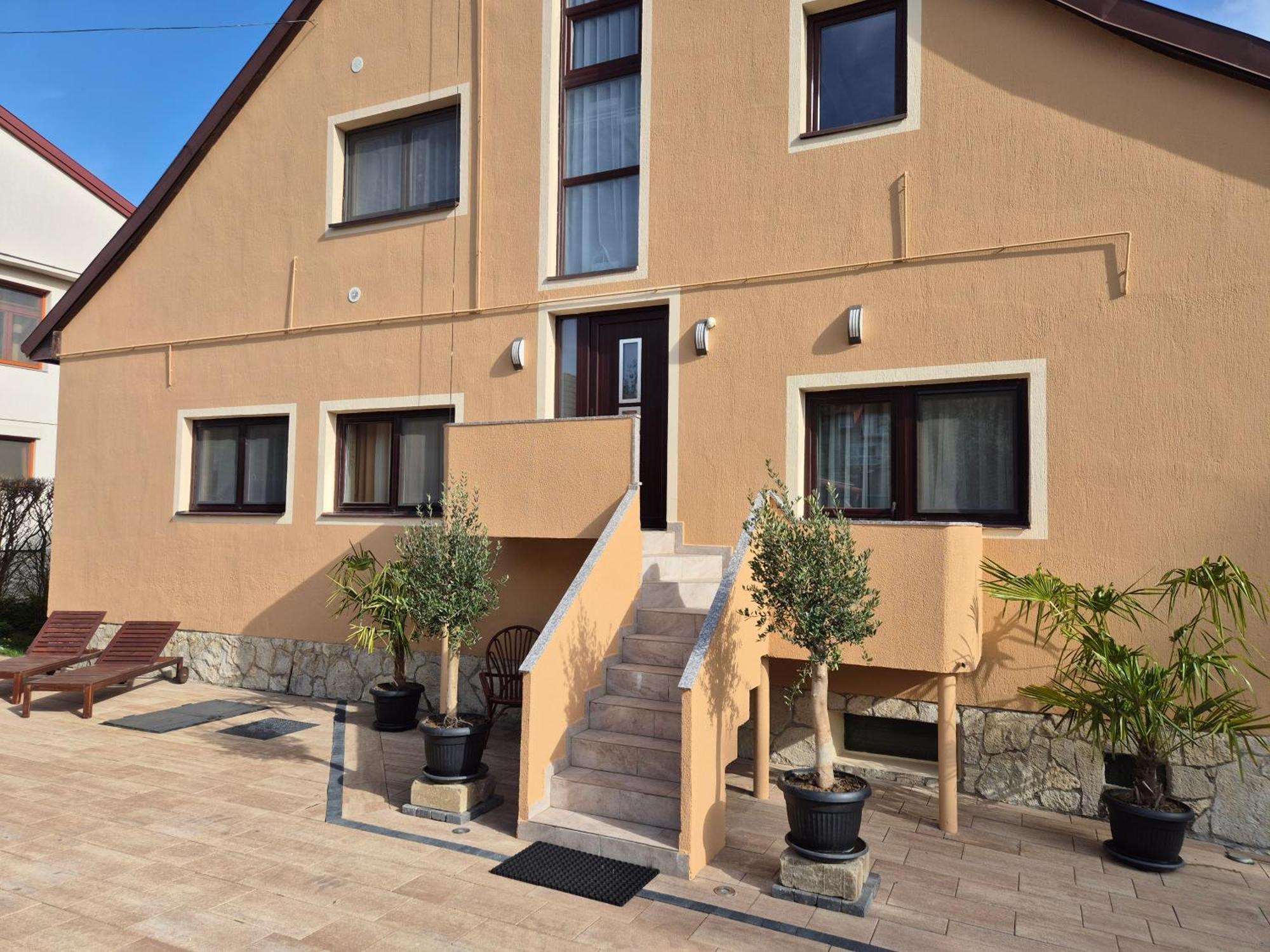 Sarreti Apartmanhaz Balatonfured Ngoại thất bức ảnh