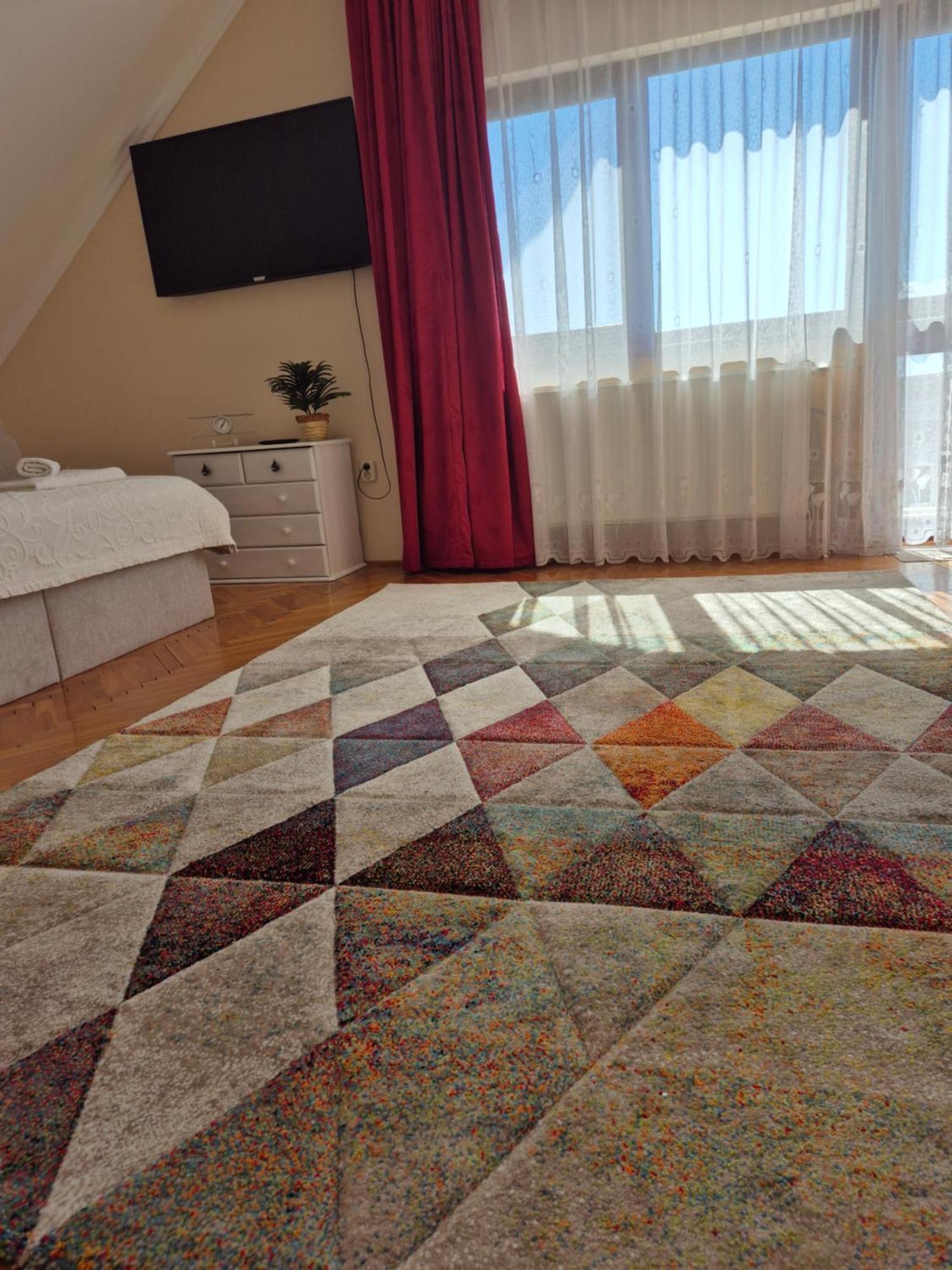 Sarreti Apartmanhaz Balatonfured Ngoại thất bức ảnh